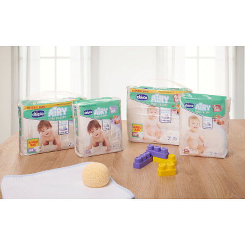 Chicco Airy Junior Diapers image number null